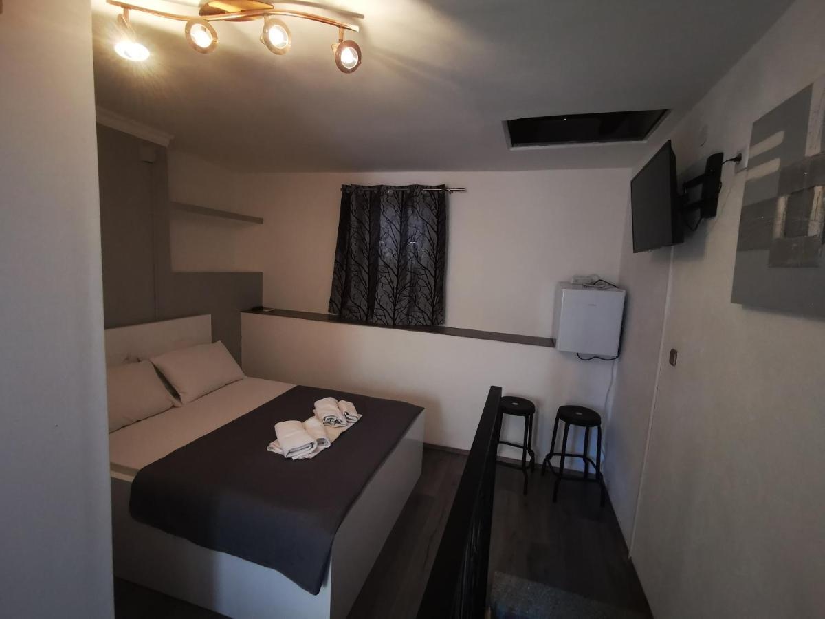 Rooms Pama Split Exterior photo