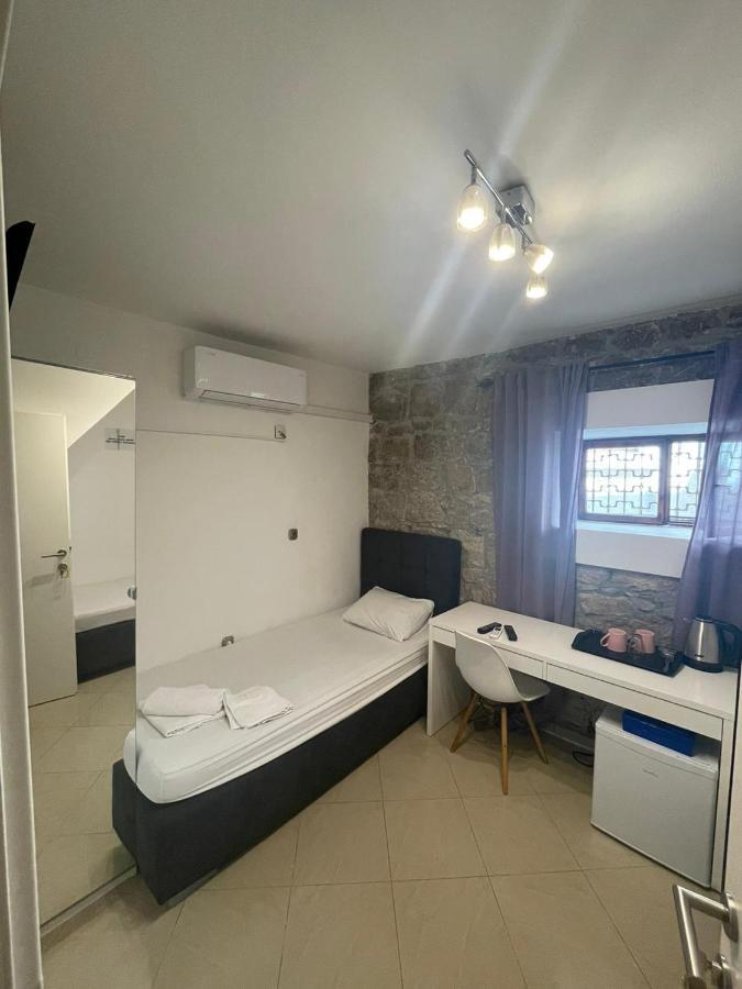 Rooms Pama Split Exterior photo